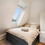 Renovated In Area * 卑爾根