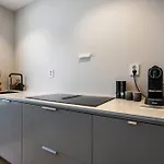 公寓 Renovated In Area
