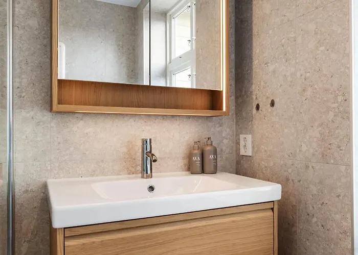 아파트 Renovated In Area