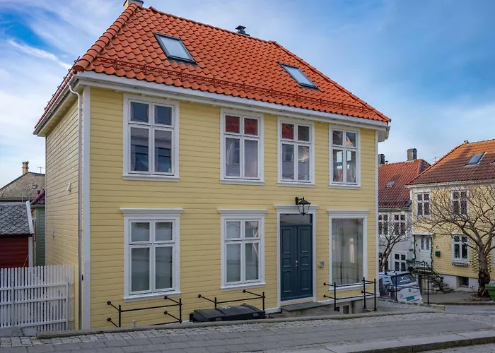 아파트 Renovated In Area *